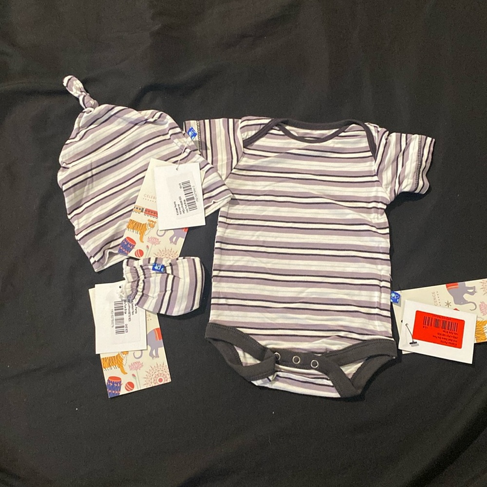 0-3 months kickeepants stripe set - new with tags 63|A3